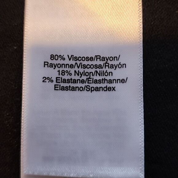 DKNY- Roof top Cardigan - Picture 3 of 5